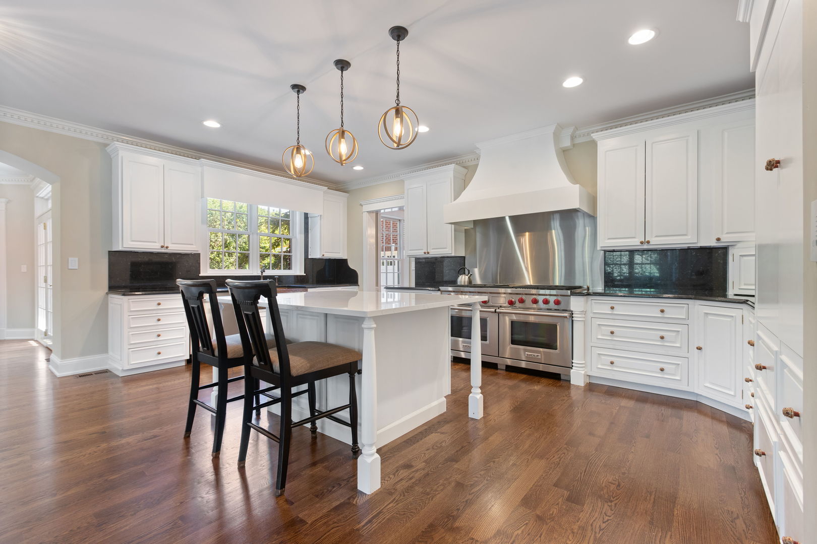 58 Woodley Road Winnetka, IL 60093 - Photo 13 of 62