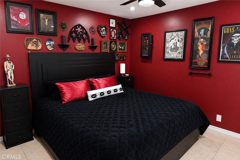 33 Town And Country Road Pomona, CA 91766 - Photo 8 of 9