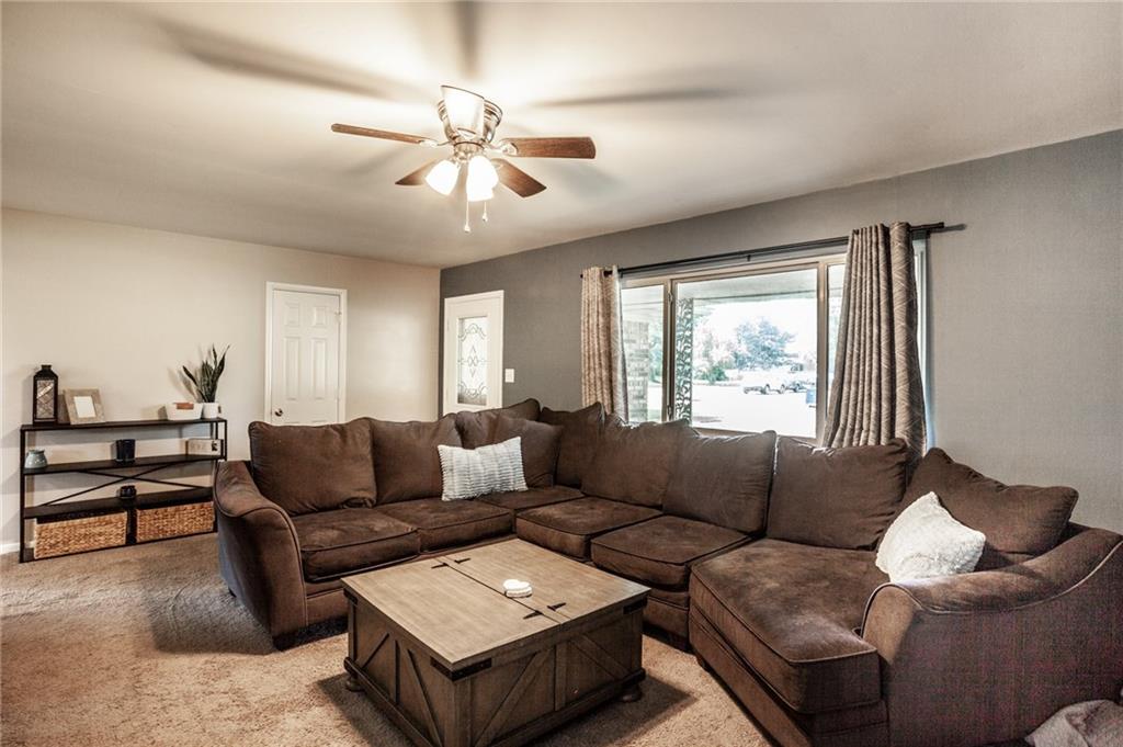 10926 Maze Road Indianapolis, IN 46259 - Photo 3 of 19 Gallery Image 3