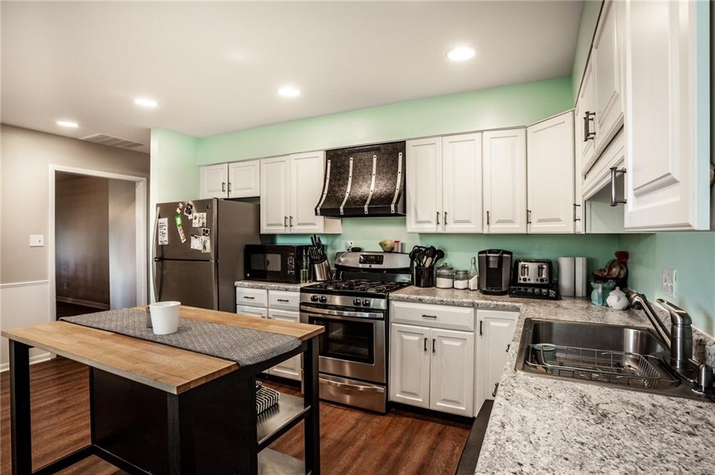 10926 Maze Road Indianapolis, IN 46259 - Photo 9 of 19 Gallery Image 9