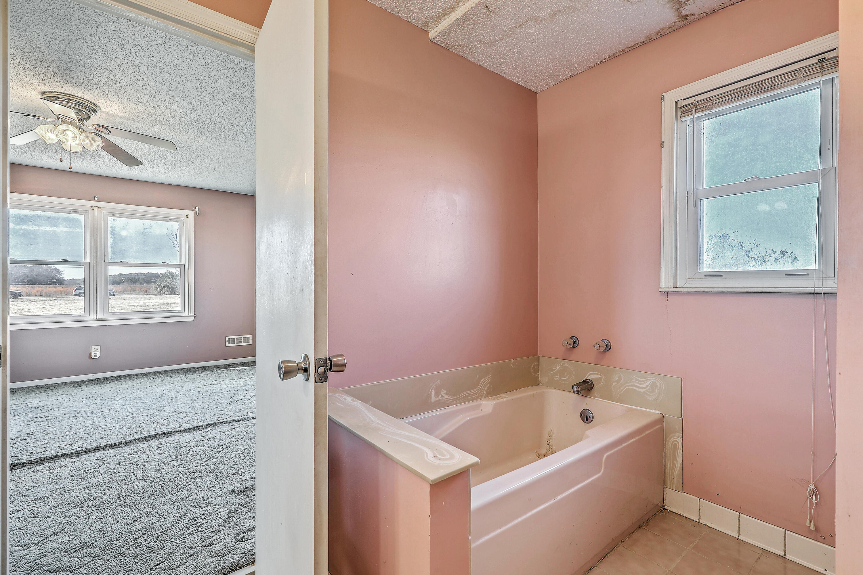 4907 Una Road Hartsville, SC 29550 - Photo 32 of 57 0W7A8366_67_68_69_70_71_72