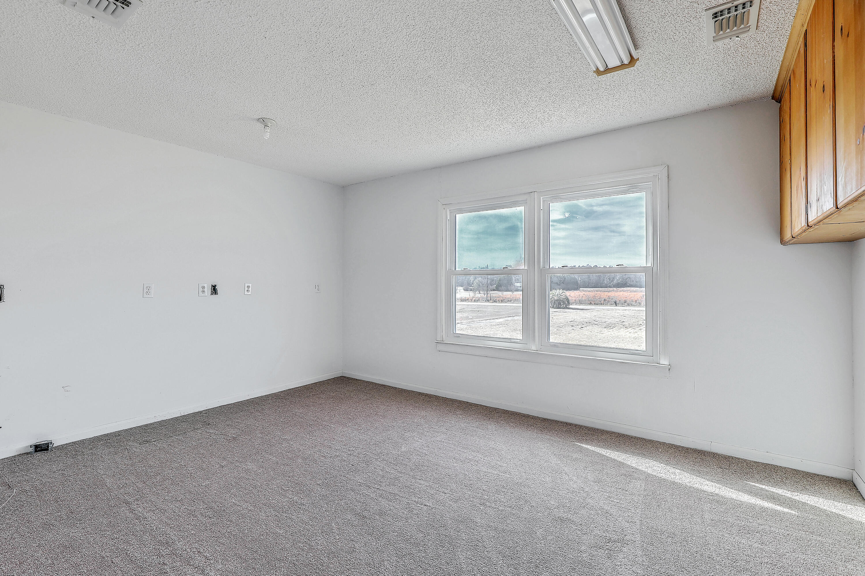 4907 Una Road Hartsville, SC 29550 - Photo 37 of 57 0W7A8471_2_3_4_5_6_7