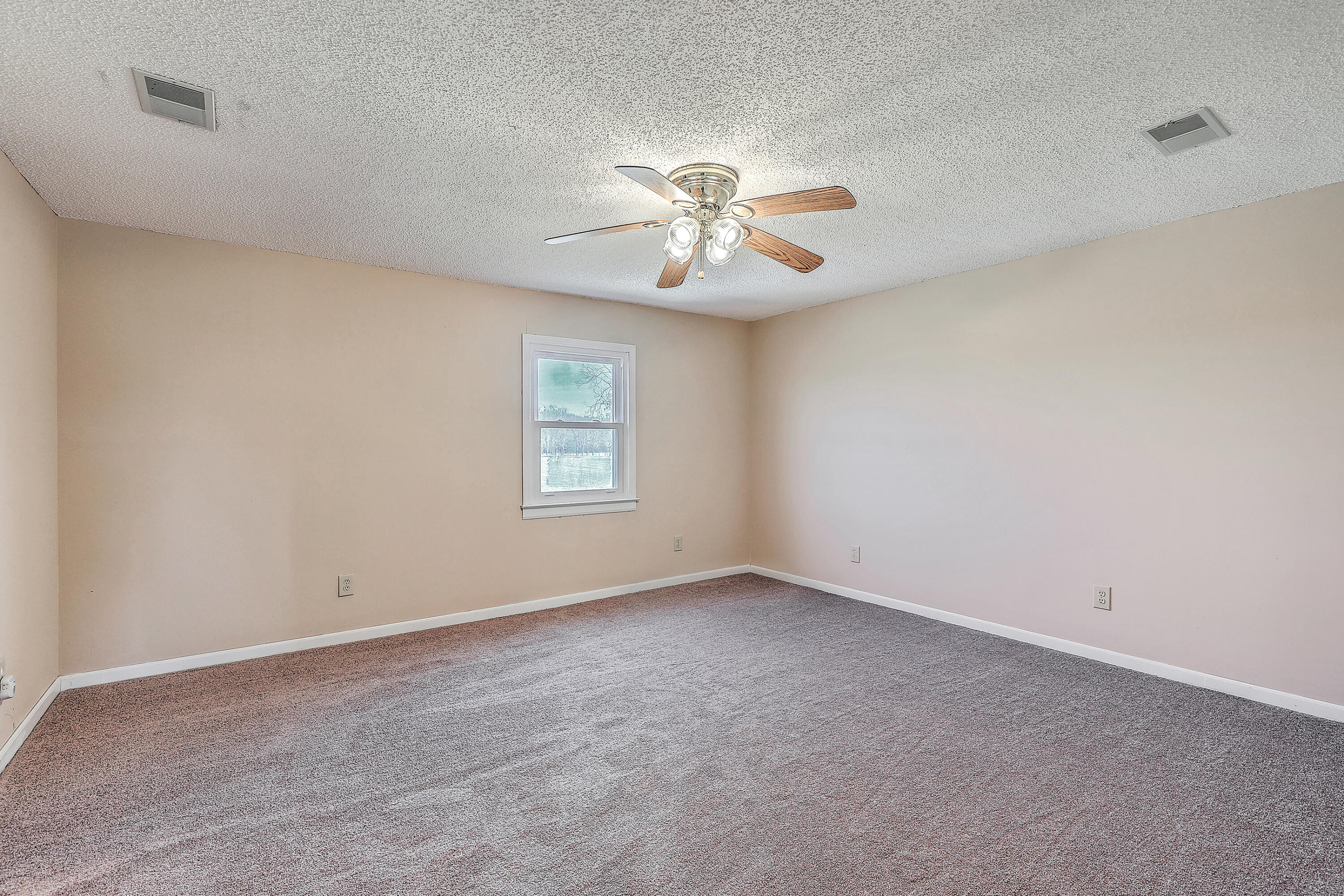 4907 Una Road Hartsville, SC 29550 - Photo 43 of 57 0W7A8555_56_57_58_59_60_61