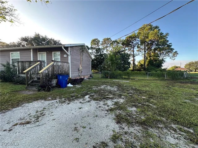 $1,195 | 4717 Douglas Lane, Lehigh Acres, FL 33973