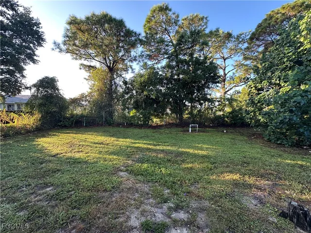$1,195 | 4717 Douglas Lane, Lehigh Acres, FL 33973