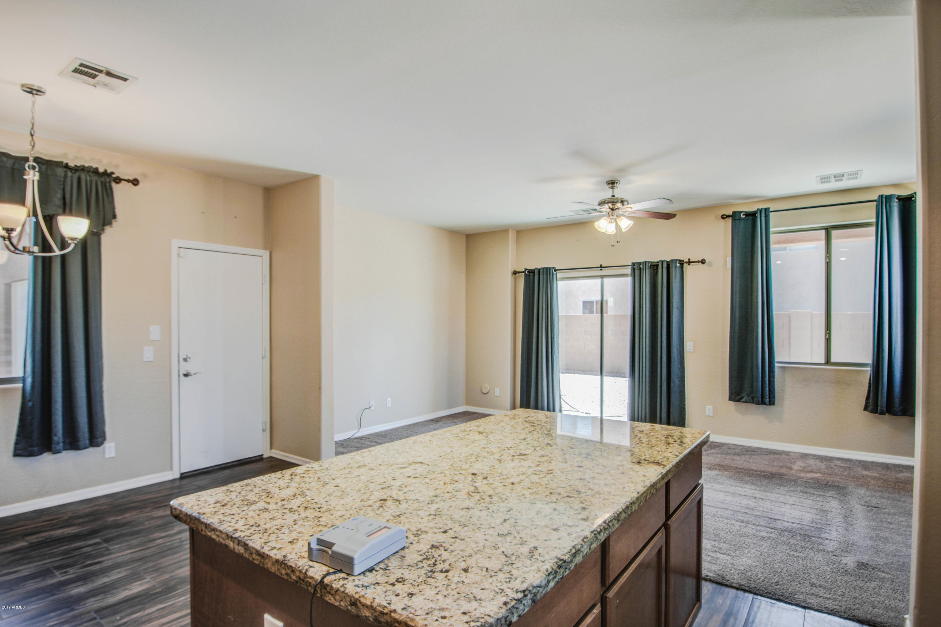 9413 West Payson Road Tolleson, AZ 85353 - Photo 17 of 39 KITCHEN 2