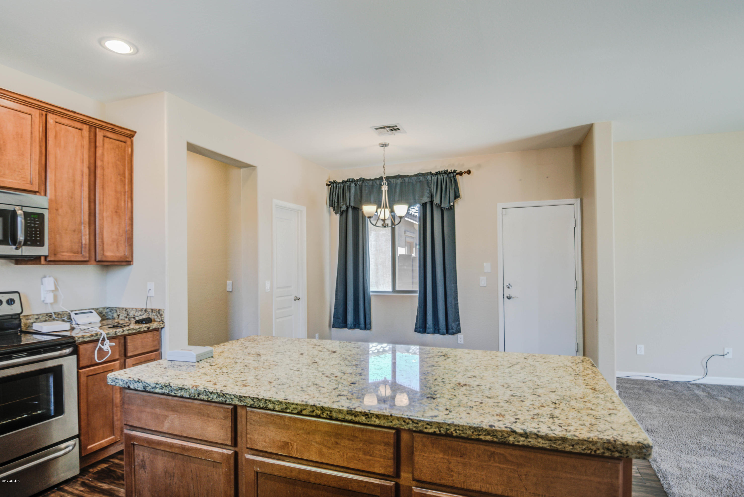 9413 West Payson Road Tolleson, AZ 85353 - Photo 20 of 39 KITCHEN 6
