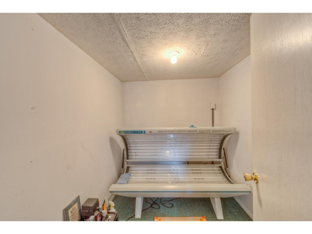 242 Seminole Road Bristol, VA 24201 - Photo 16 of 25 Photo 17