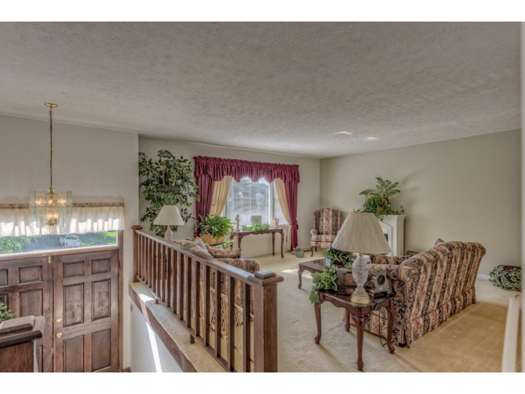242 Seminole Road Bristol, VA 24201 - Photo 2 of 25 Photo 2