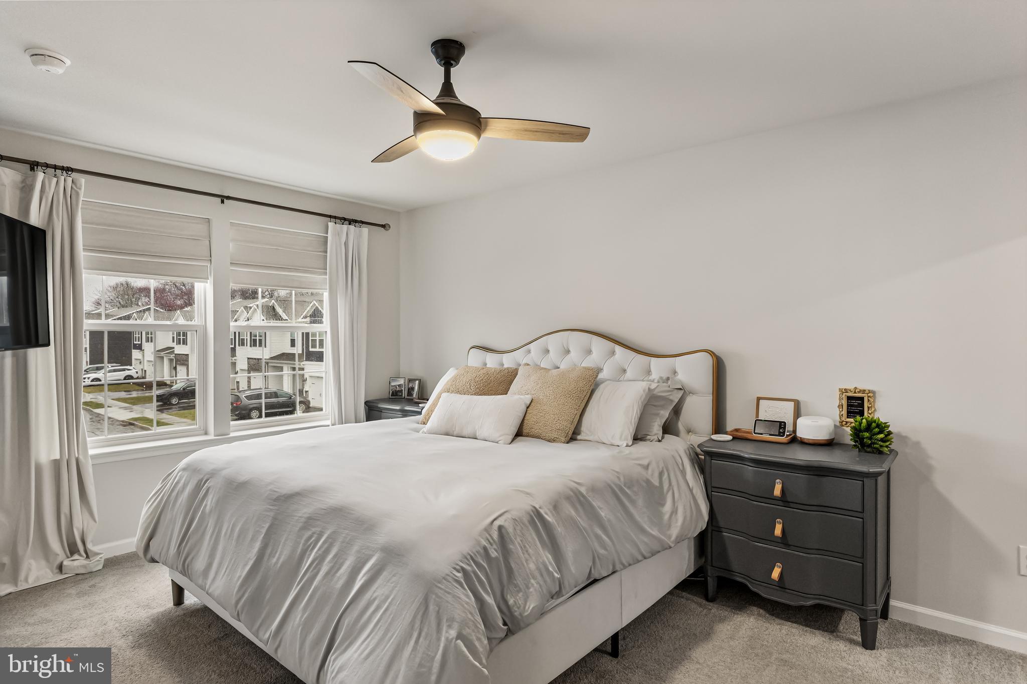 60 Nelsons Way Westampton, NJ 08060 - Photo 17 of 29 a bedroom with a bed and a large window