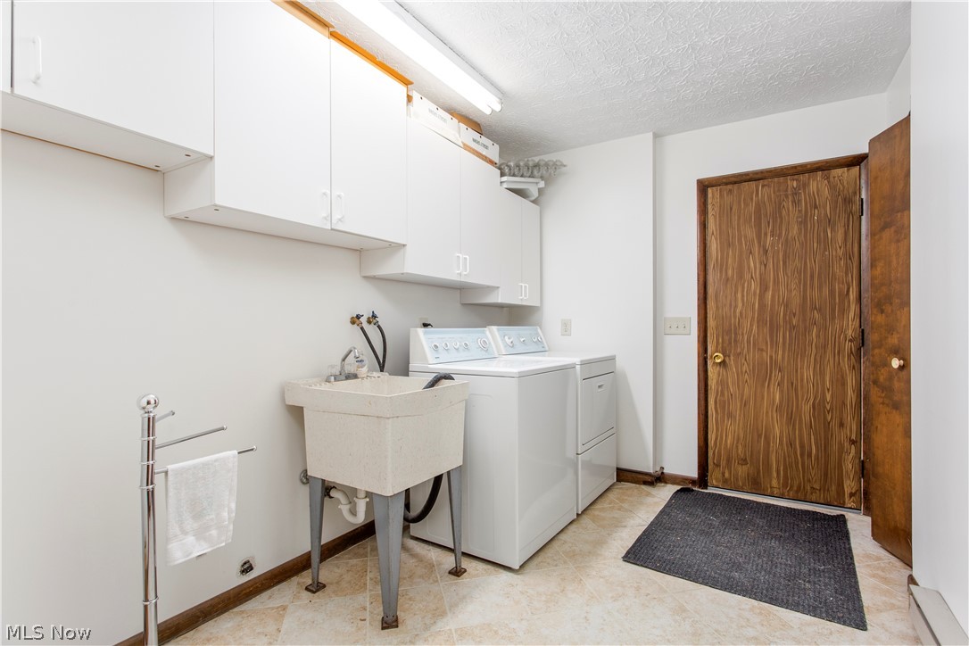 3935 Huffman Road Medina, OH 44256 - Photo 21 of 27 Laundry room and mudroom accessed from attached garage