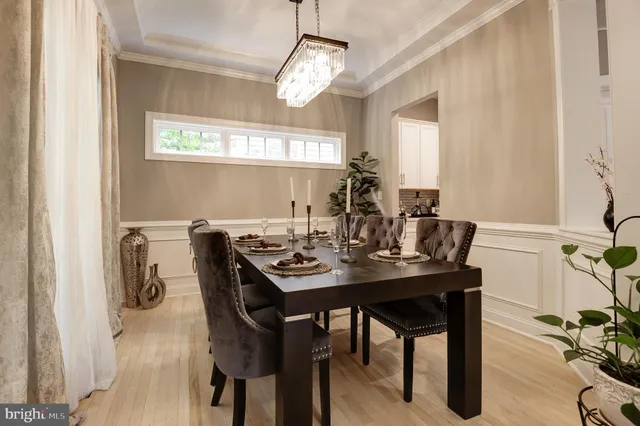 $899,900 | 13137 Clarksburg Square Road, Clarksburg, MD 20871