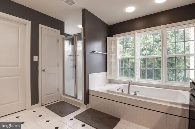 $899,900 | 13137 Clarksburg Square Road, Clarksburg, MD 20871