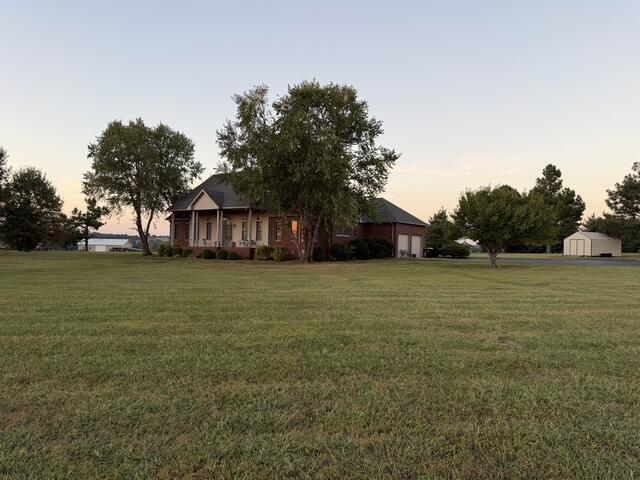 460 B B White Road Elkton, KY 42220 - Photo 4 of 35 IMG_2169