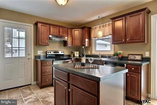446 Big Spring Road New Cumberland, PA 17070 - Photo 6 of 25 Gallery Image 6