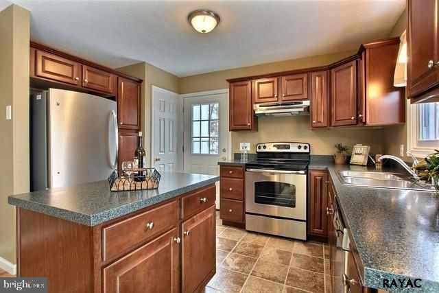 446 Big Spring Road New Cumberland, PA 17070 - Photo 7 of 25 Gallery Image 7