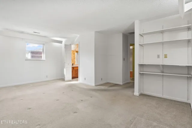 $425,000 | 6112 Clayberry Drive, Knoxville, TN 37931