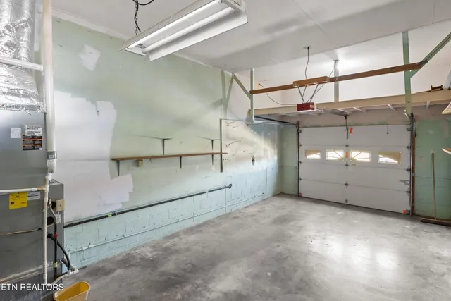 $425,000 | 6112 Clayberry Drive, Knoxville, TN 37931