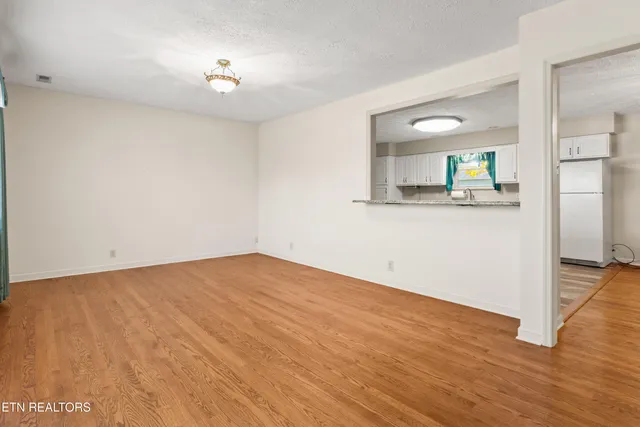 $425,000 | 6112 Clayberry Drive, Knoxville, TN 37931