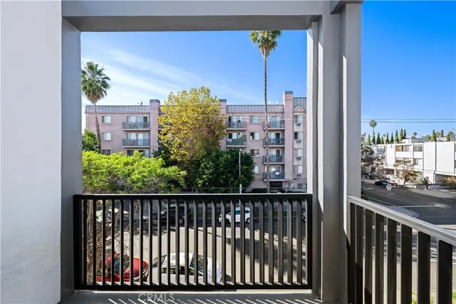 $5,245 | 1340 North Kingsley Drive, Unit 1, Los Angeles, CA 90027