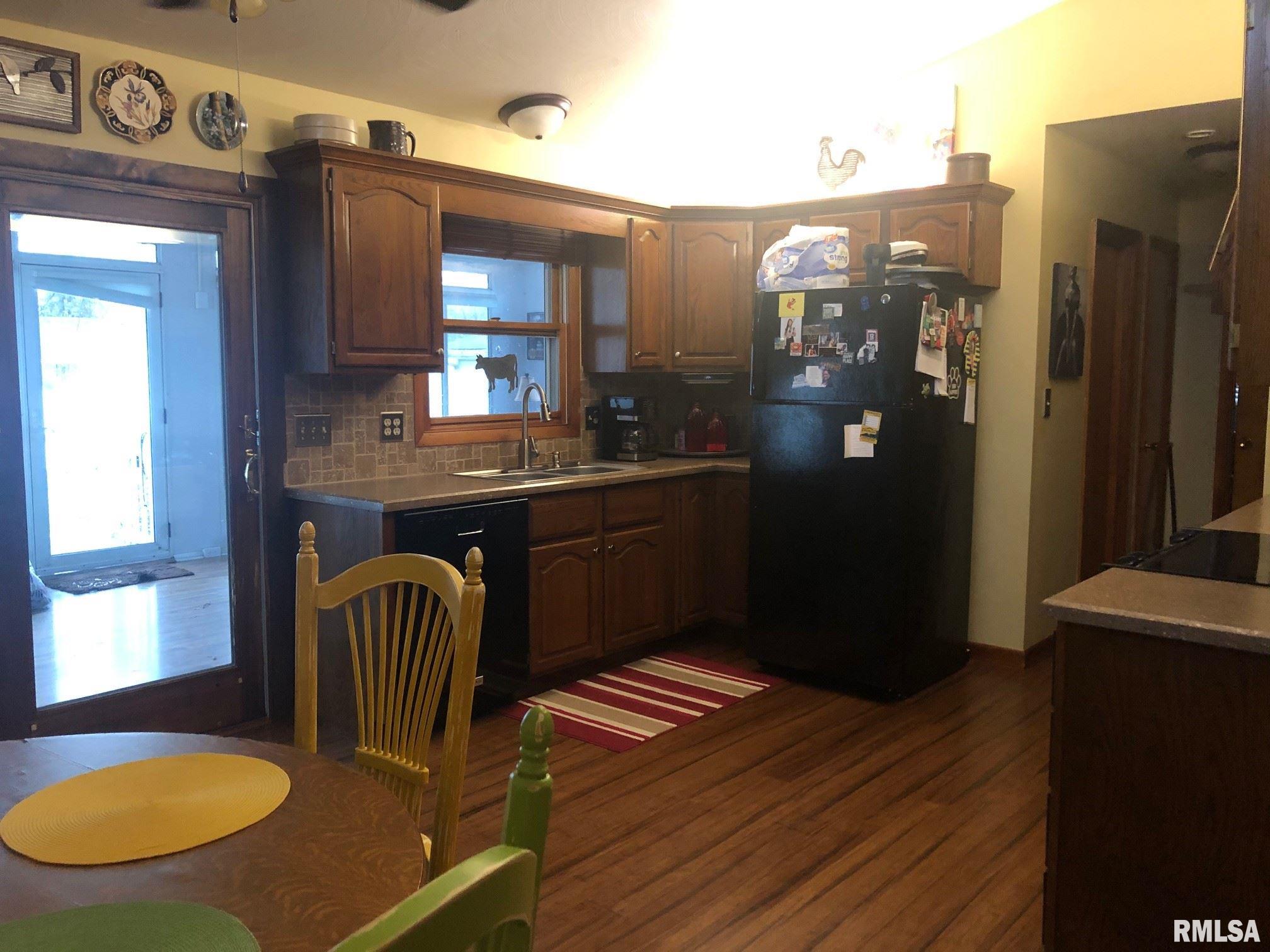 1832 Albert Street Springfield, IL 62702 - Photo 7 of 32