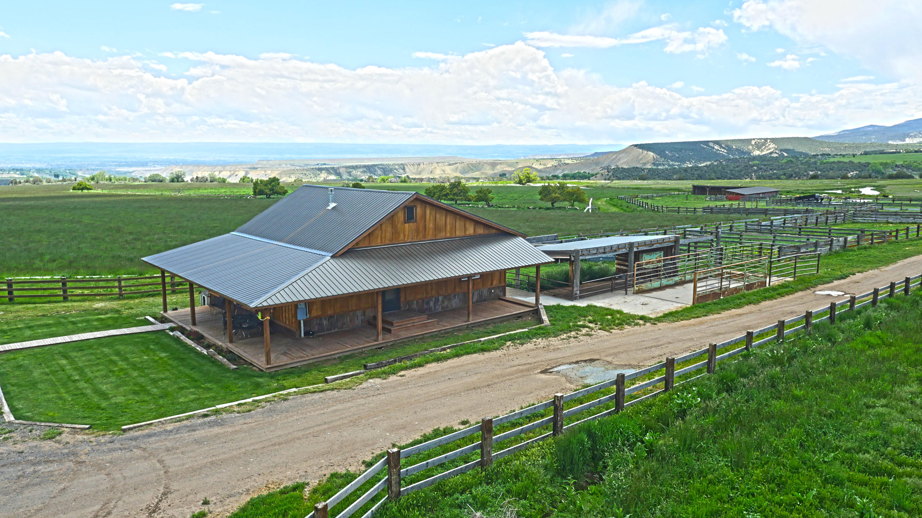 17763 Ward Creek Road Cedaredge, CO 81413 - Photo 5 of 12 Shadow Mesa Ranch (6)