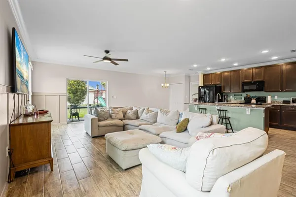 $2,200 | 338 Pinecrest Loop, Davenport, FL 33837