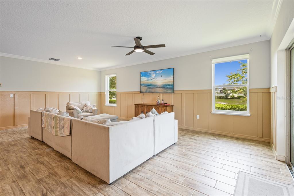 338 Pinecrest Loop Davenport, FL 33837 - Photo 5 of 21