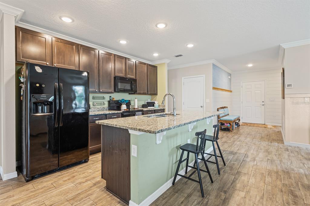 338 Pinecrest Loop Davenport, FL 33837 - Photo 6 of 21