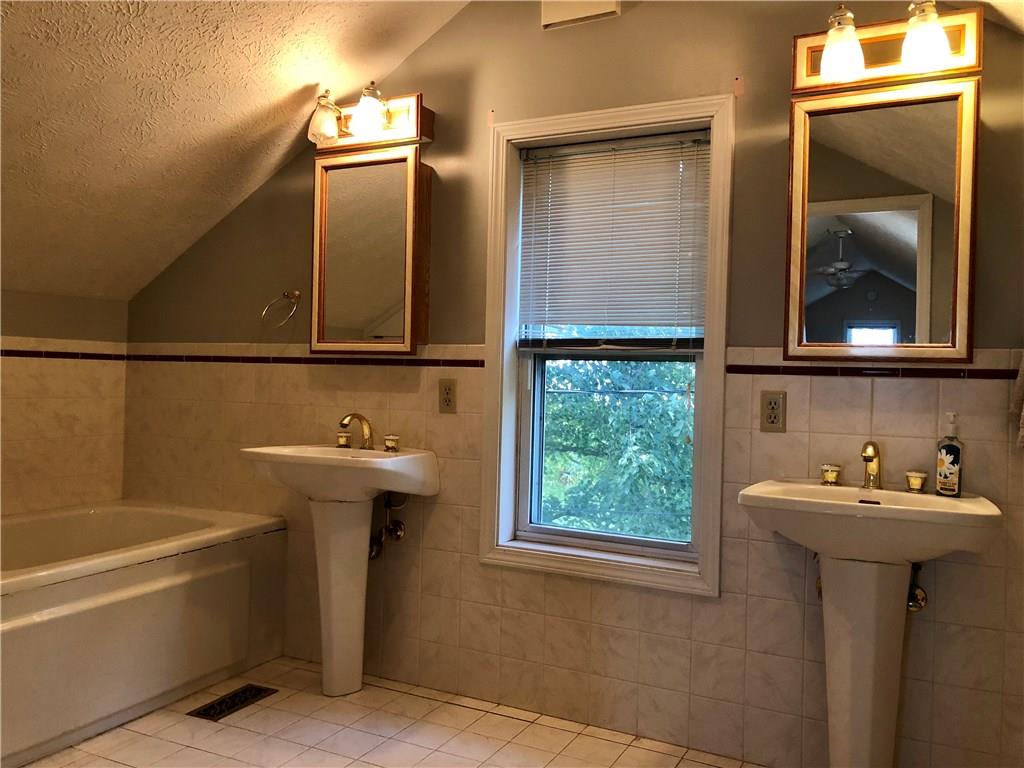 17320 South Jonesville Road Columbus, IN 47201 - Photo 10 of 21 Gallery Image 10