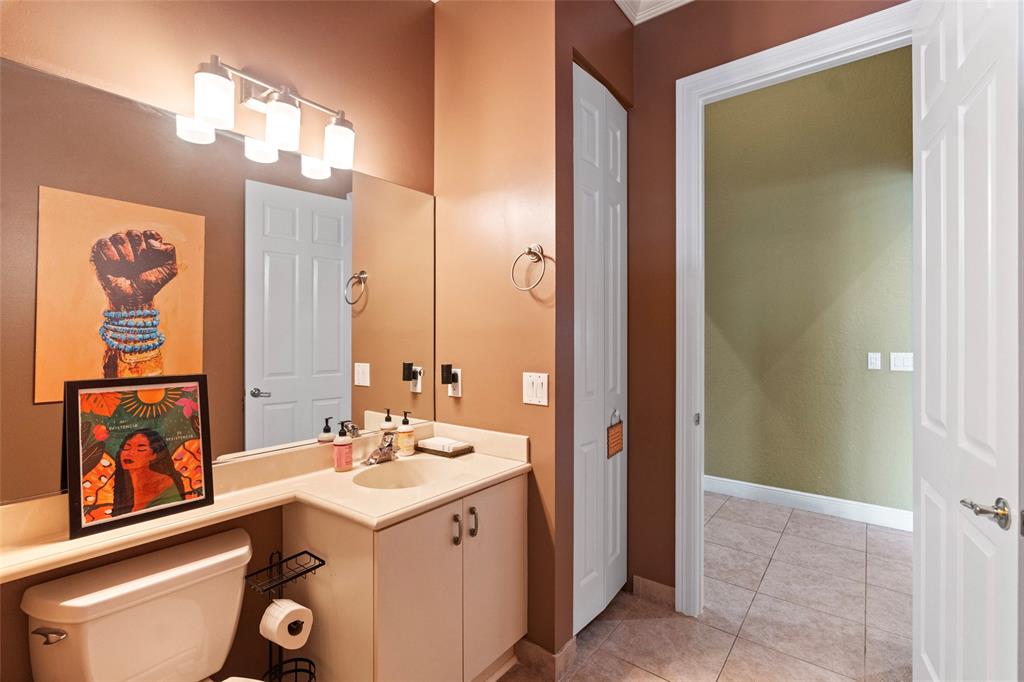 18622 Southwest 41st Street Miramar, FL 33029 - Photo 41 of 63 a bathroom with a sink a vanity and a mirror