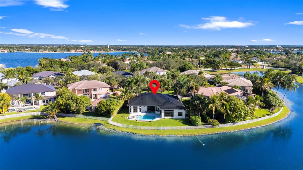 18622 Southwest 41st Street Miramar, FL 33029 - Photo 51 of 63 an aerial view of residential houses with outdoor space and swimming pool