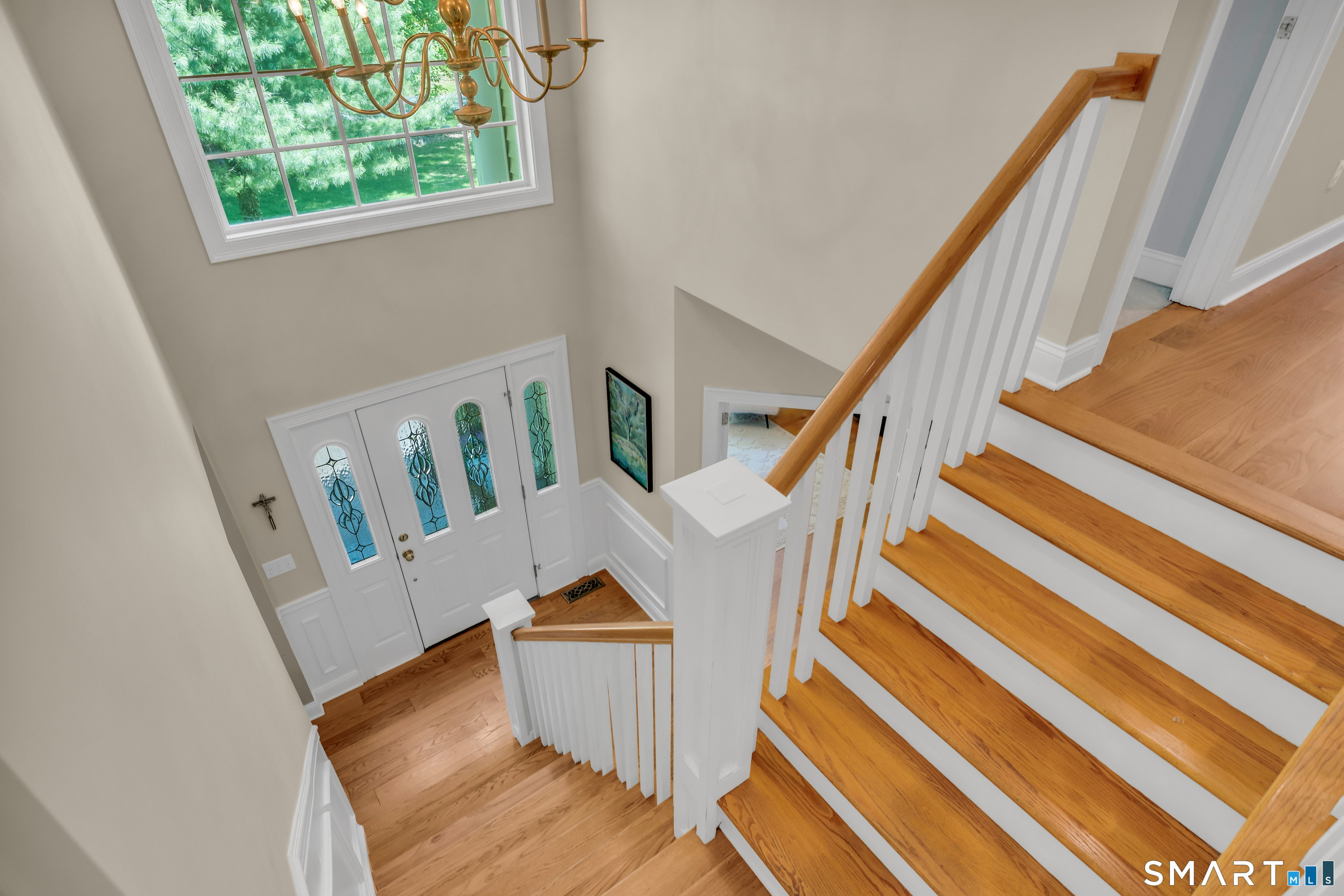 474 State Street Guilford, CT 06437 - Photo 30 of 40 a view of entryway and hall with wooden floor