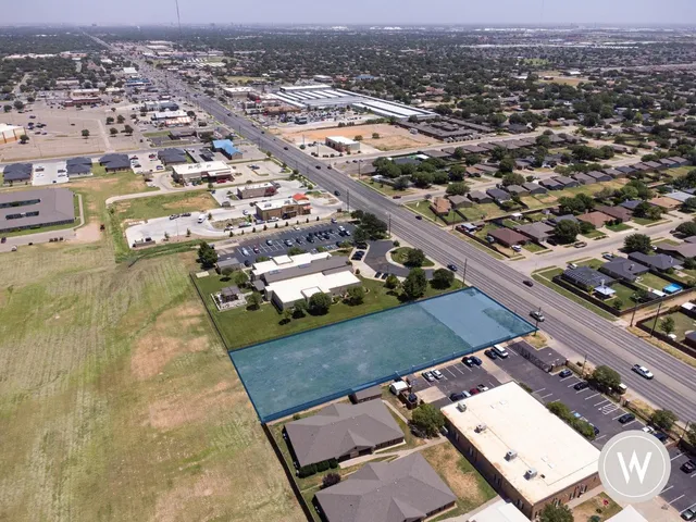 $440,836 | 8902 University, Lubbock, TX 79423