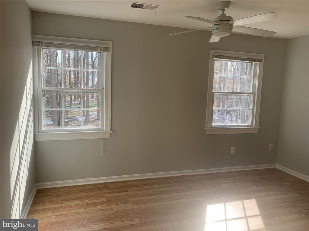 805 Balls Hill Road McLean, VA 22101 - Photo 22 of 40