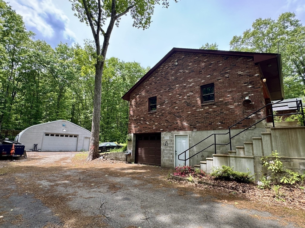 64 Number 10 Schoolhouse Road Charlton, MA 01507 - Photo 3 of 39