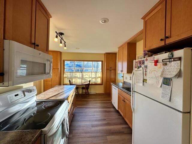 21 Kirk Street Sanford, ME 04083 - Photo 11 of 25 13 kir