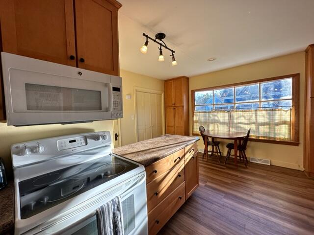 21 Kirk Street Sanford, ME 04083 - Photo 12 of 25 14 kir
