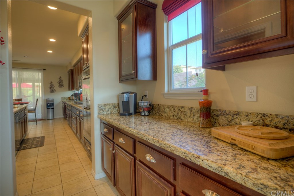 9296 Alta Cresta Avenue Riverside, CA 92508 - Photo 35 of 74 Gallery Image 35