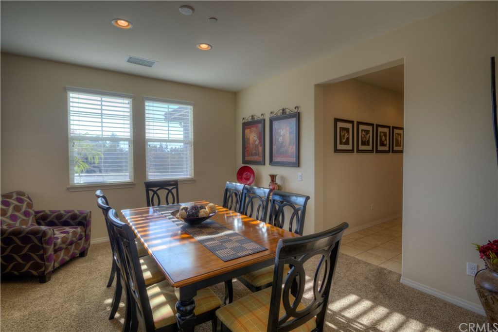 9296 Alta Cresta Avenue Riverside, CA 92508 - Photo 39 of 74 Gallery Image 39