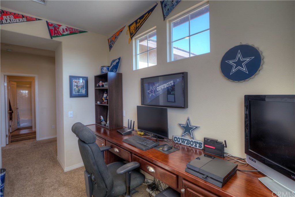 9296 Alta Cresta Avenue Riverside, CA 92508 - Photo 49 of 74 Gallery Image 49