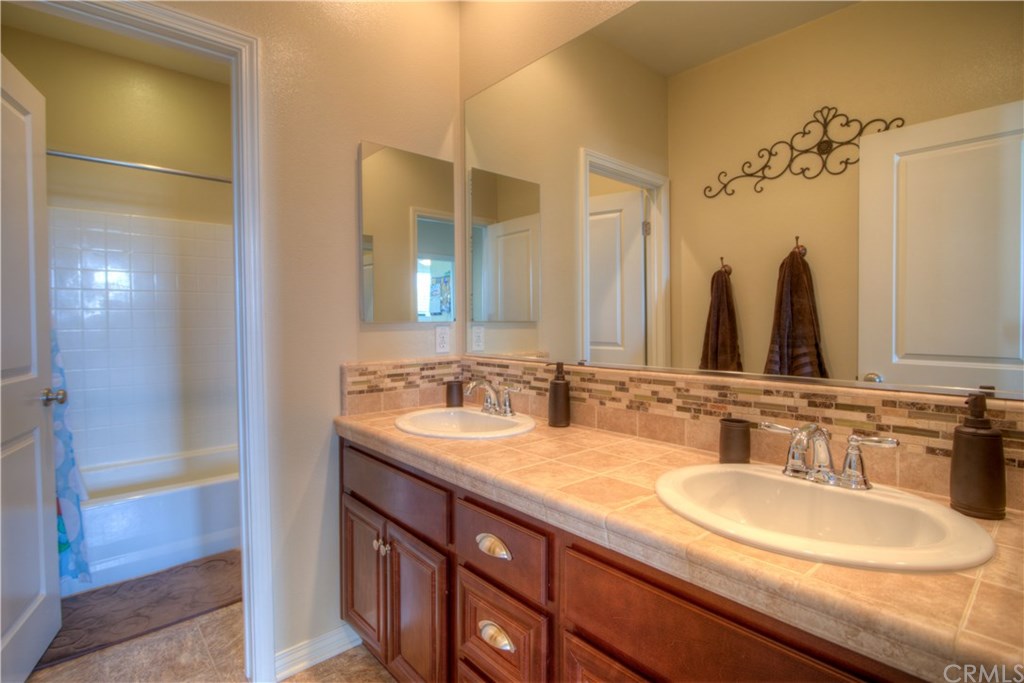 9296 Alta Cresta Avenue Riverside, CA 92508 - Photo 57 of 74 Gallery Image 57