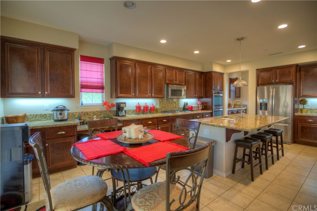 9296 Alta Cresta Avenue Riverside, CA 92508 - Photo 58 of 74 Gallery Image 58
