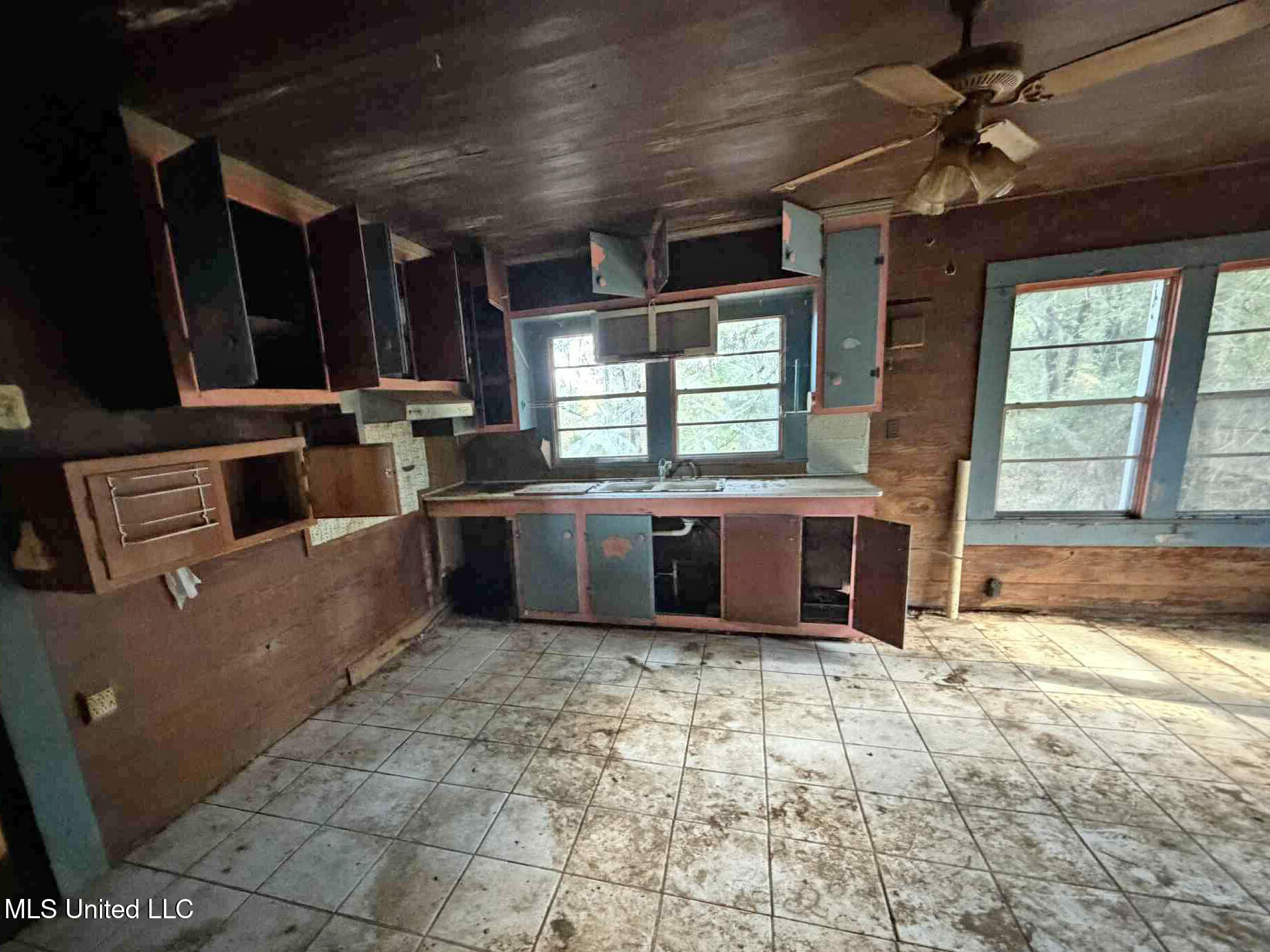 131 Geiger Road Lucedale, MS 39452 - Photo 7 of 16 kitchen