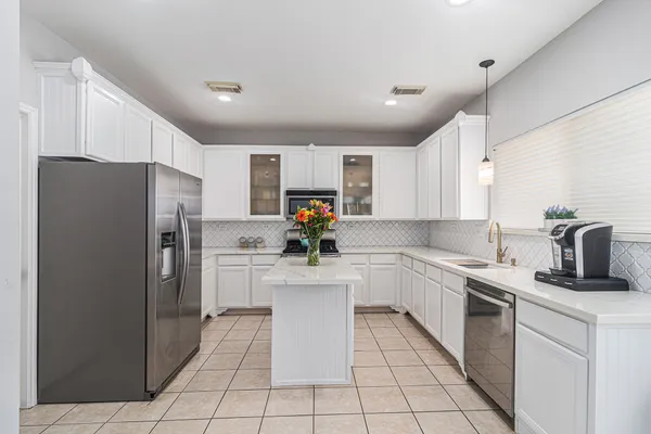 $3,200 | 11230 Sunshine Park Drive, Cypress, TX 77429