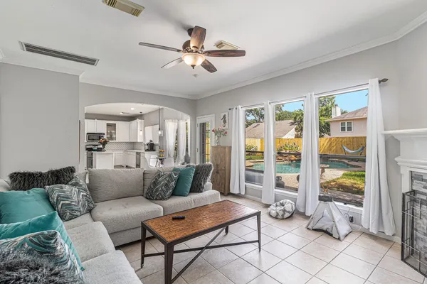 $3,200 | 11230 Sunshine Park Drive, Cypress, TX 77429