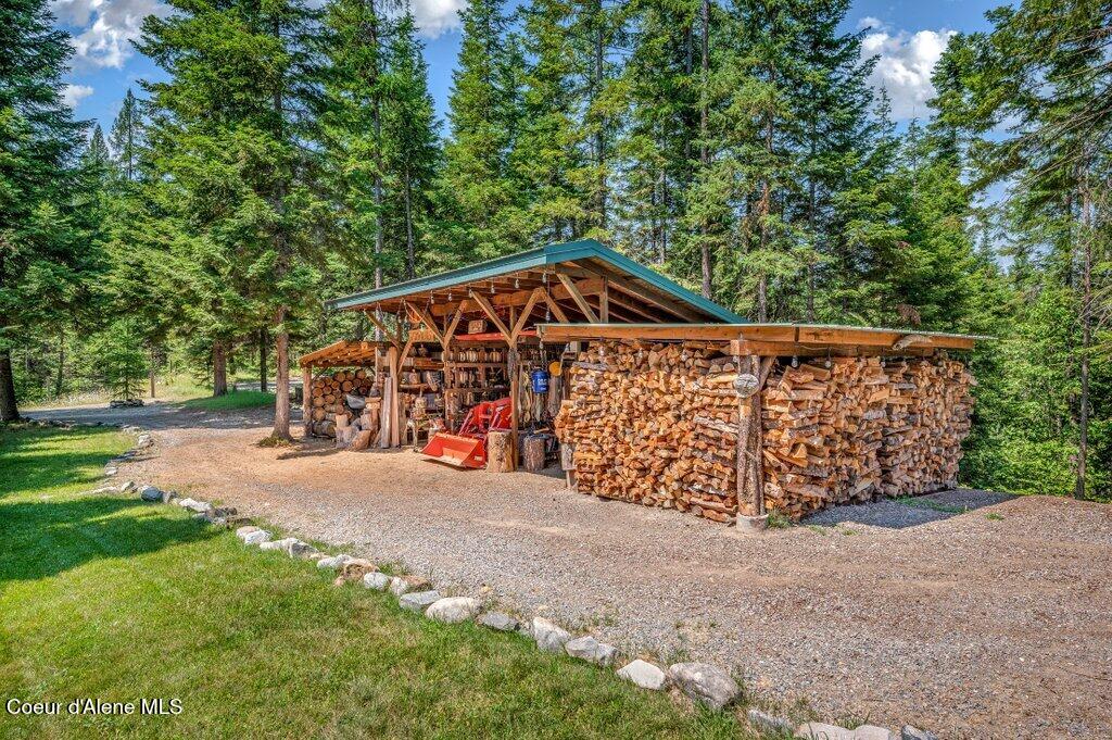 627 Gray Wolf Road Moyie Springs, ID 83845 - Photo 31 of 39 Storage