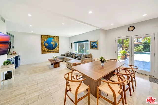 $7,950 | 14916 Hesby Street, Sherman Oaks, CA 91403