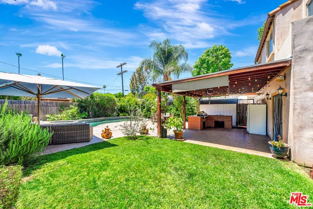 $7,950 | 14916 Hesby Street, Sherman Oaks, CA 91403