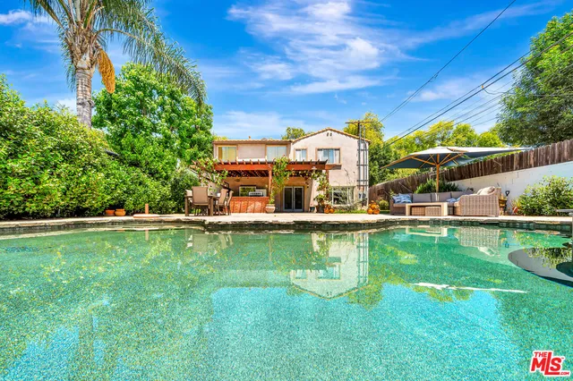 $7,950 | 14916 Hesby Street, Sherman Oaks, CA 91403